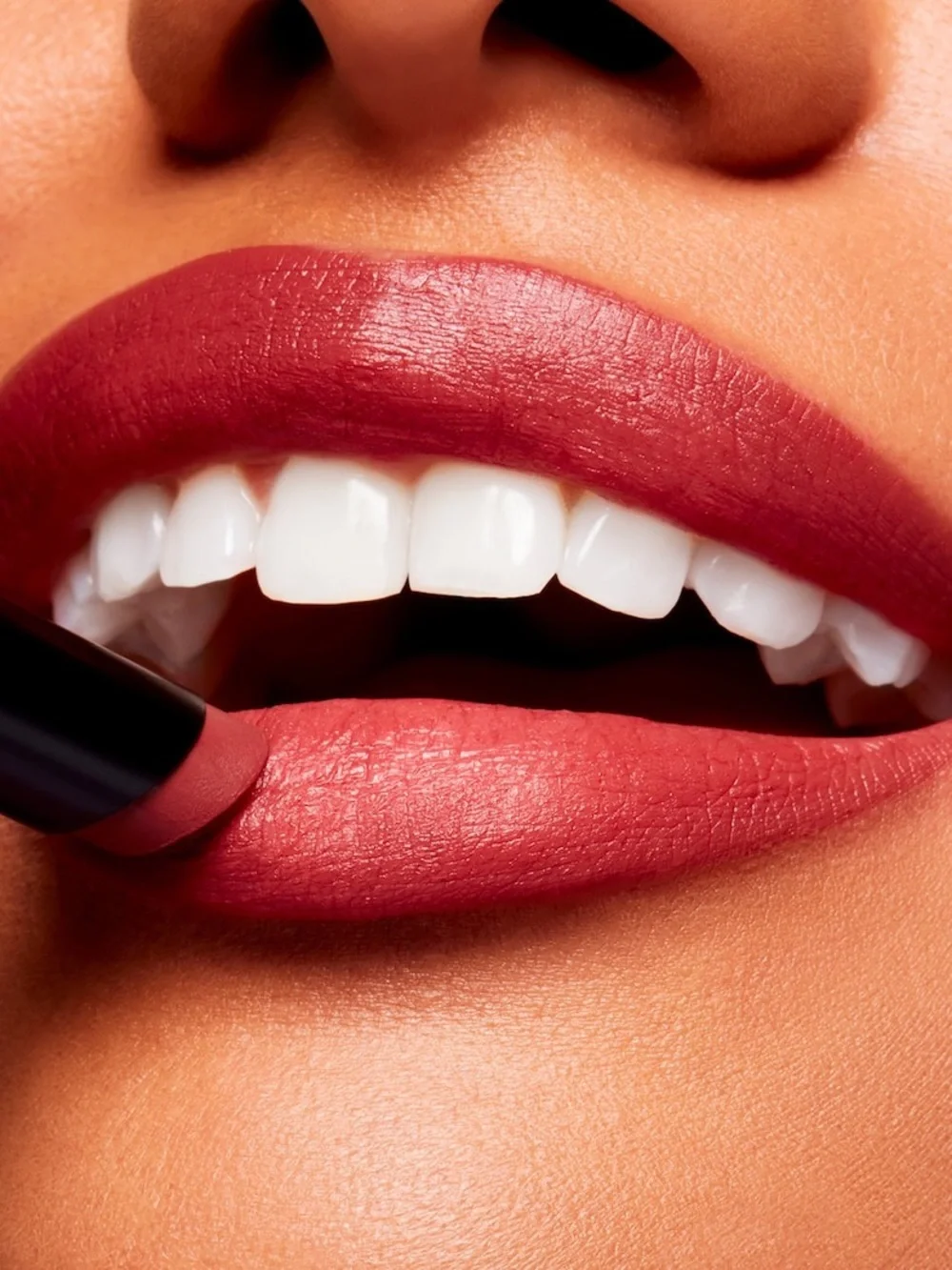 MAC Cosmetics SlimStick powder kiss velvet blur slim Lipstick - Rose Mary